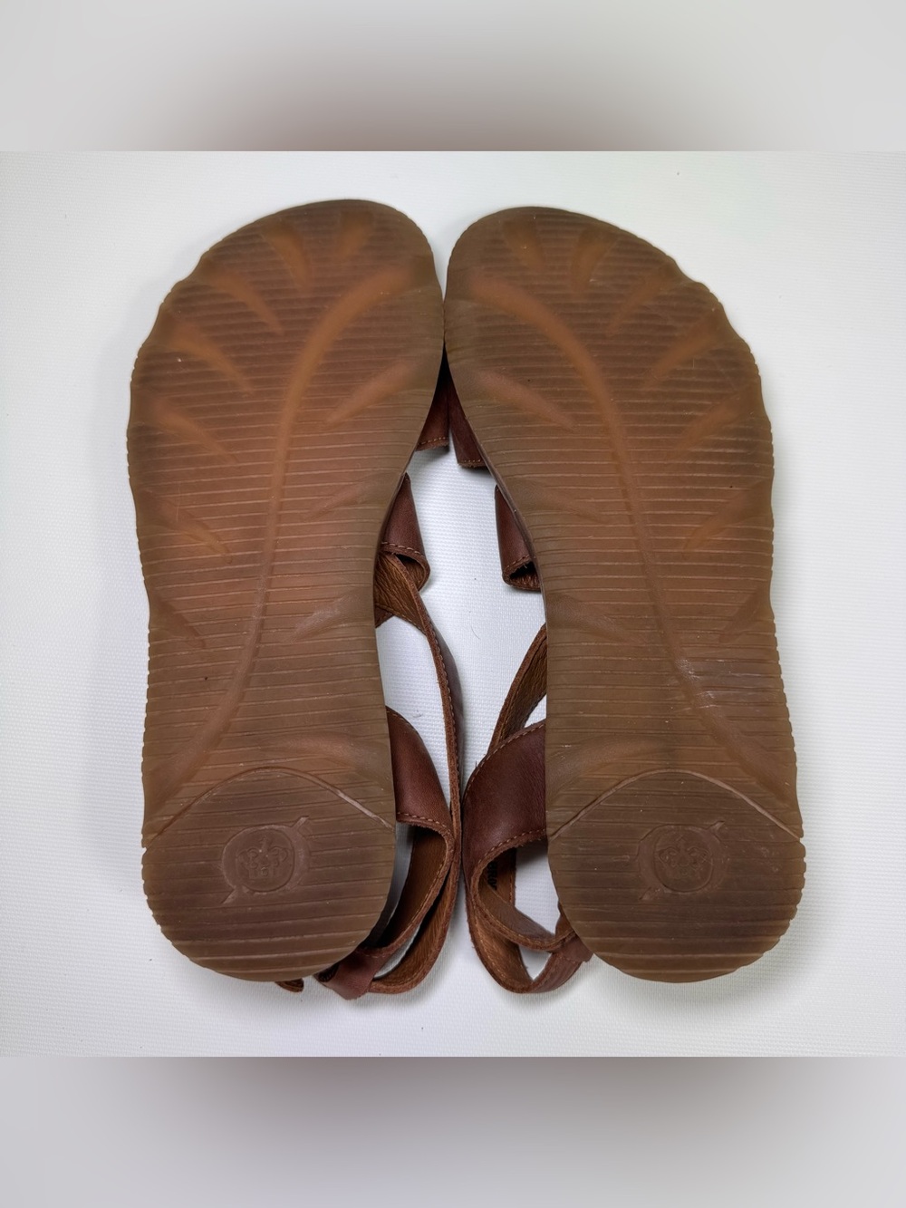 Born brown sandals size 8 great condition - Picture 4 of 5